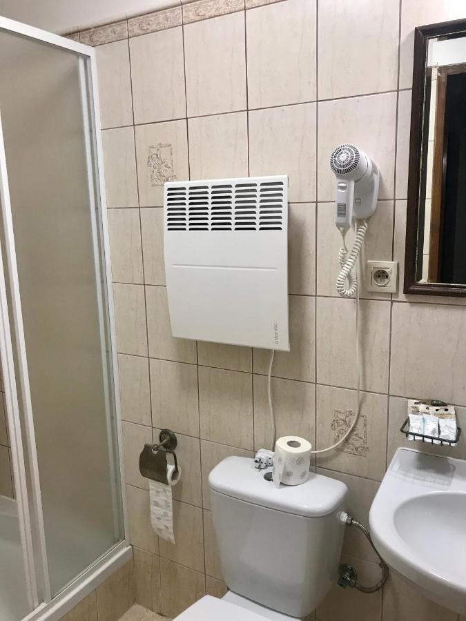 Dworek Biala Dama Nieborów エクステリア 写真